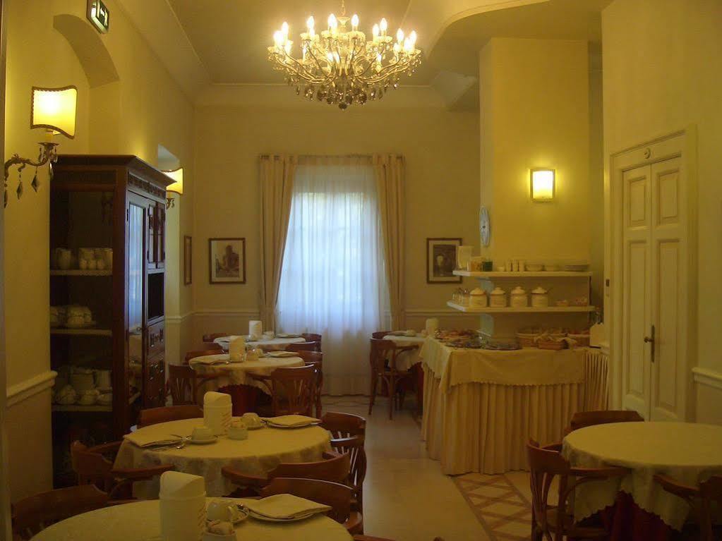 Hotel Claila Francavilla Al Mare Eksteriør billede